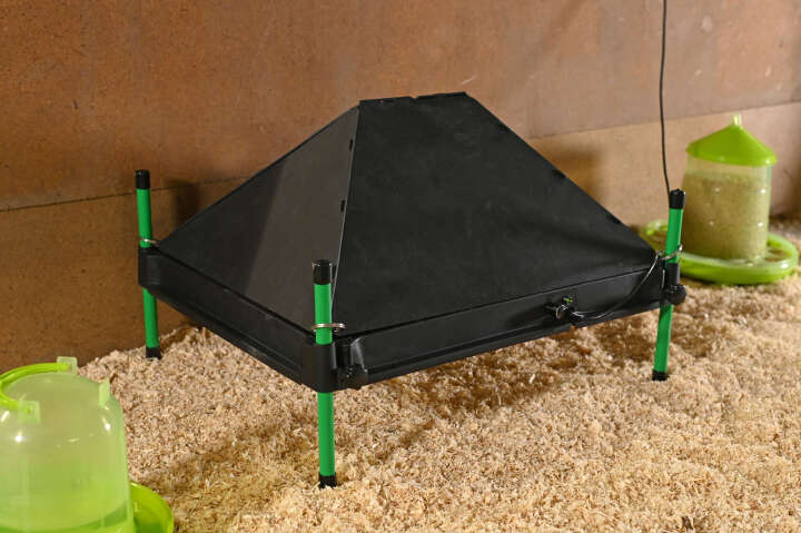 KERBL Schutzabdeckung für Wärmeplatte CosyHeat